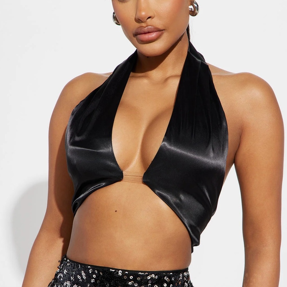 Sunsia Satin Halter Top - FASHION NOVA - NWT